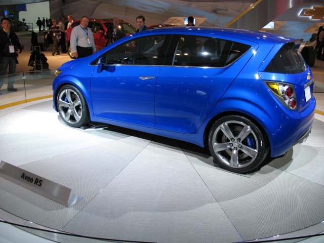 2010-chevrolet-aveo-rs-concept_100303828_m.jpg